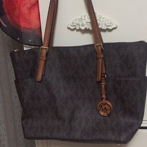 Michael Kors purse